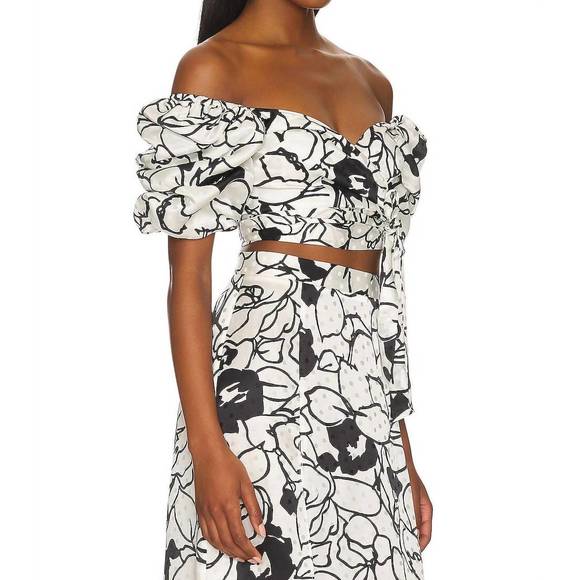 NEW RONNY KOBO zano top in floral noir print - Picture 2 of 4